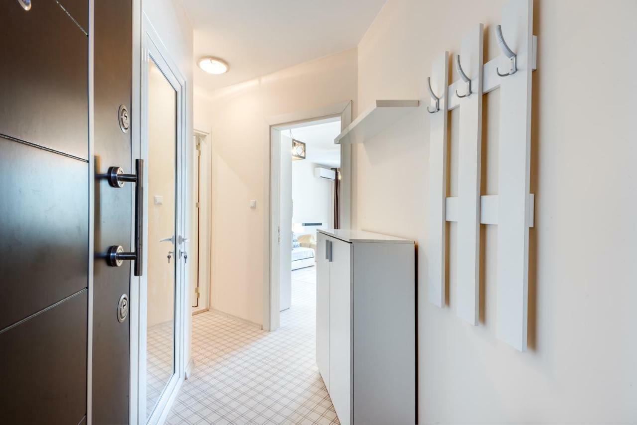 Studio Zia 3- Great Place In Lazur Apartment Burgas Bagian luar foto